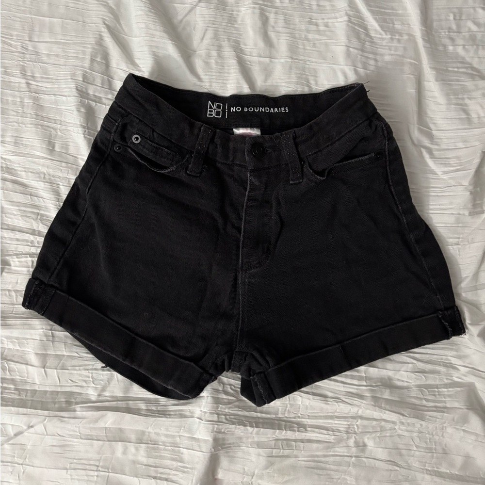 No Boundaries Black Women’s High-Rise Rolled Hem Shorts